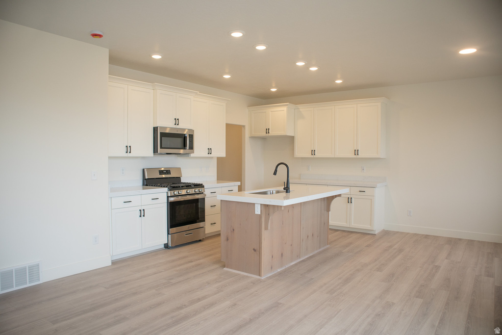 1739 N RAINBOW BRIDGE DRIVE LOT #7001 Eagle Mountain, UT 84005