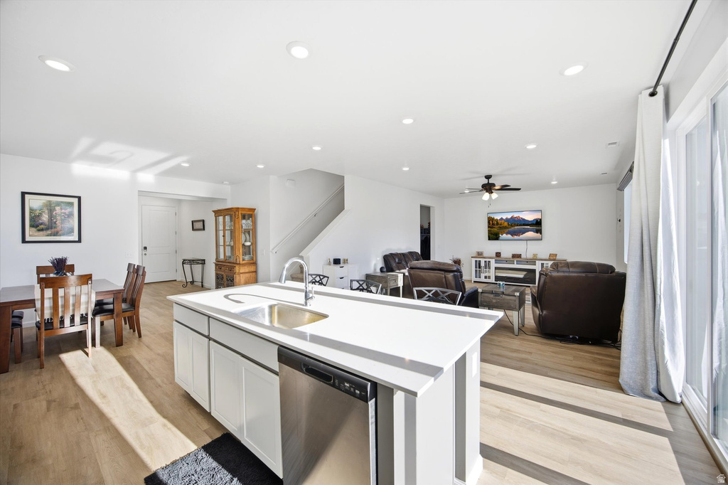 337 W WRANGLER CV Stansbury Park, UT 84074