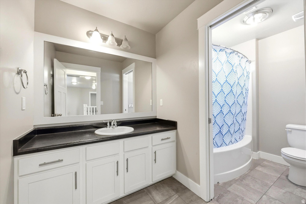 15198 S MULE TRAIN DR Bluffdale, UT 84065