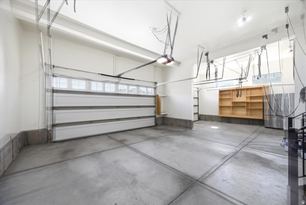 15198 S MULE TRAIN DR Bluffdale, UT 84065