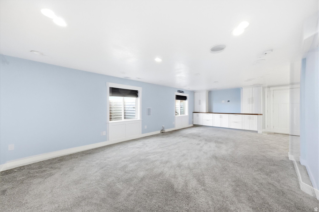 15198 S MULE TRAIN DR Bluffdale, UT 84065