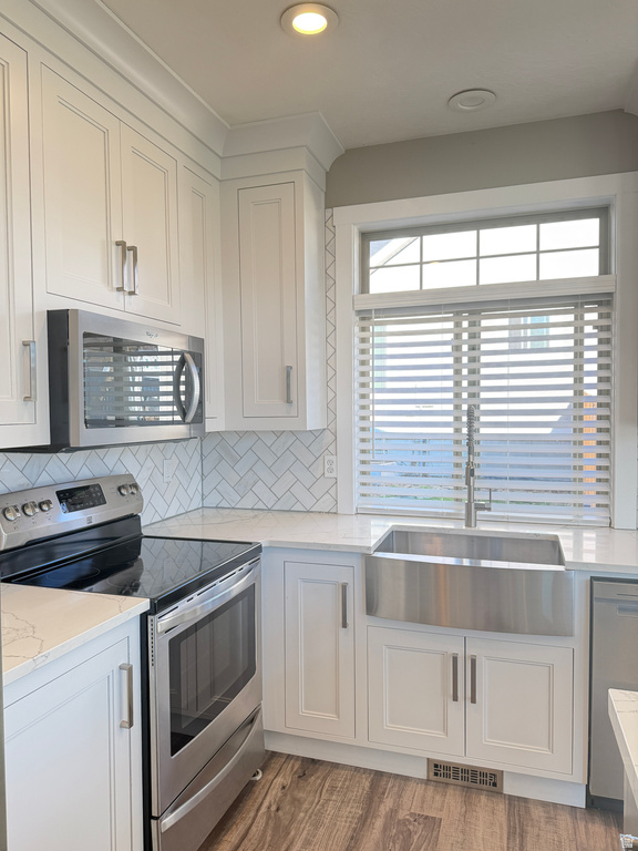 256 W 225 S Providence, UT 84332