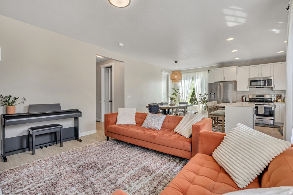 11352 S 1385 W South Jordan, UT 84095