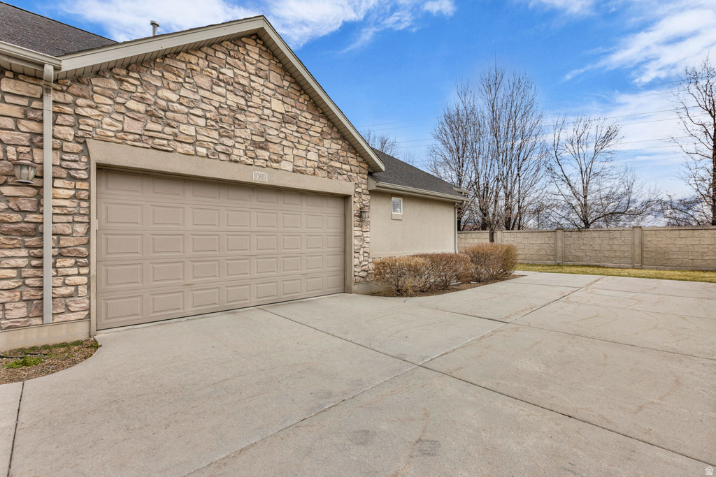 10819 S WYNVIEW LN South Jordan, UT 84095