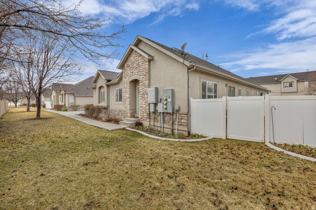 10819 S WYNVIEW LN South Jordan, UT 84095