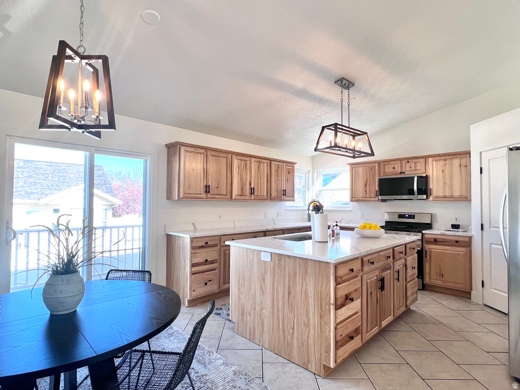 11831 S CARBIDE CT Herriman, UT 84096