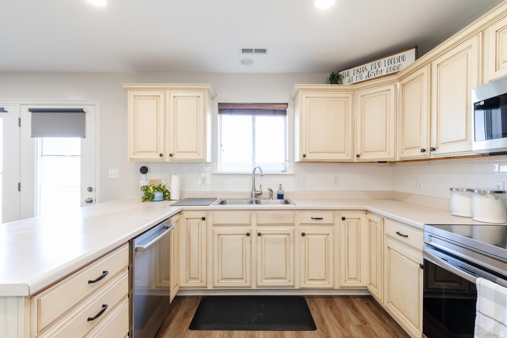 873 W 2730 S Nibley, UT 84321