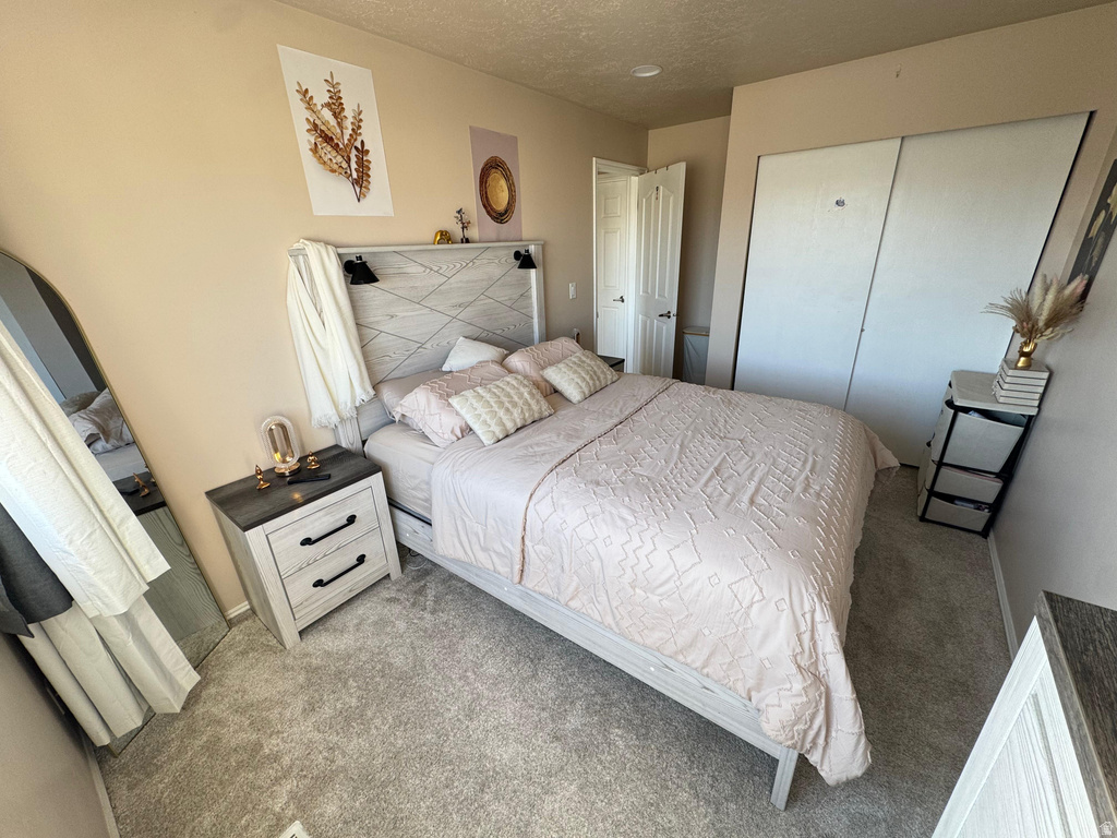 1556 W CRYSTAL DR West Jordan, UT 84084