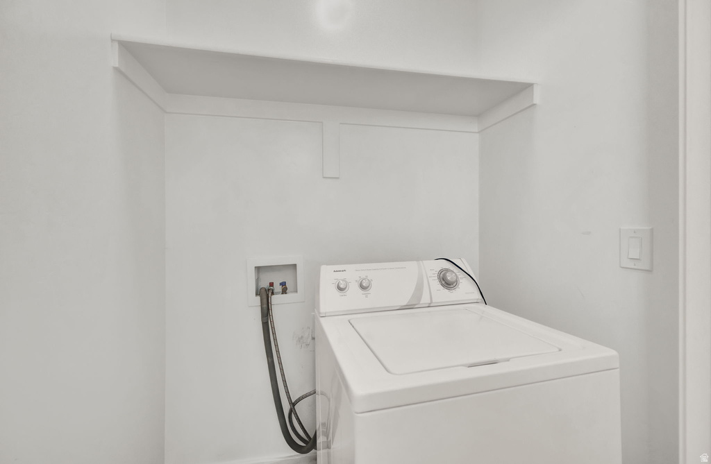 2333 S LONG DR Saratoga Springs, UT 84045