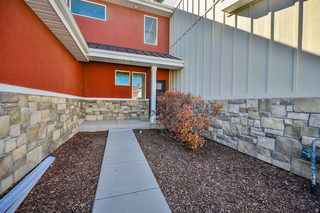 2333 S LONG DR Saratoga Springs, UT 84045