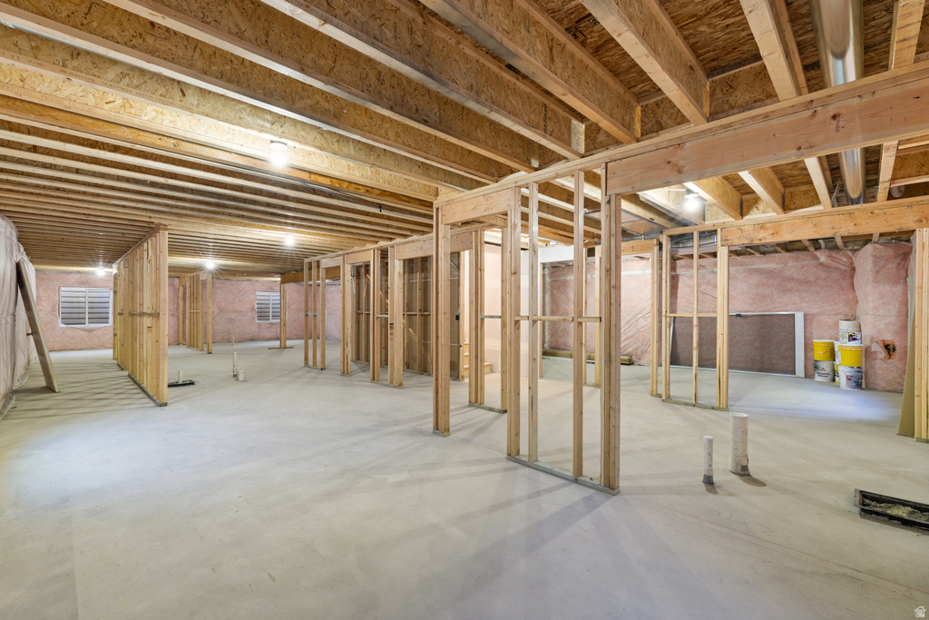 975 W 125 S Lehi, UT 84043