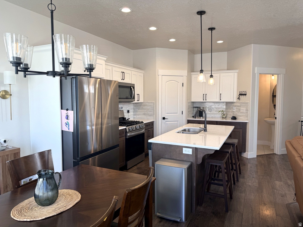 1521 W TRUSS DR Bluffdale, UT 84065