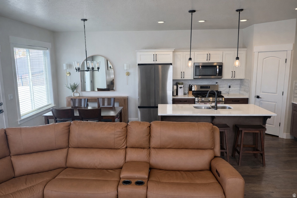 1521 W TRUSS DR Bluffdale, UT 84065