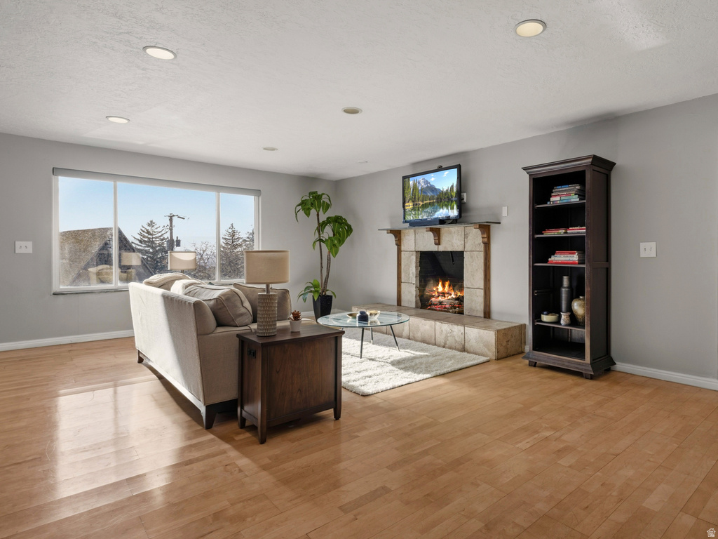 2718 E COMMONWEALTH AVE Salt Lake City, UT 84109