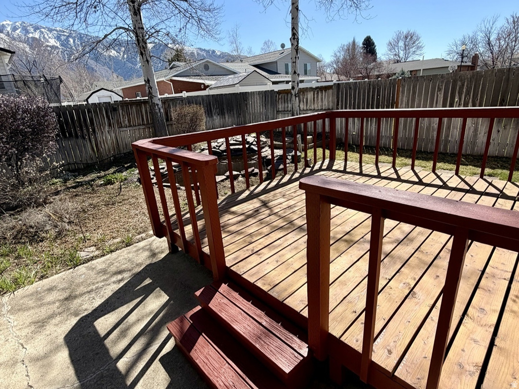 9971 S PINEHURST DR Sandy, UT 84092