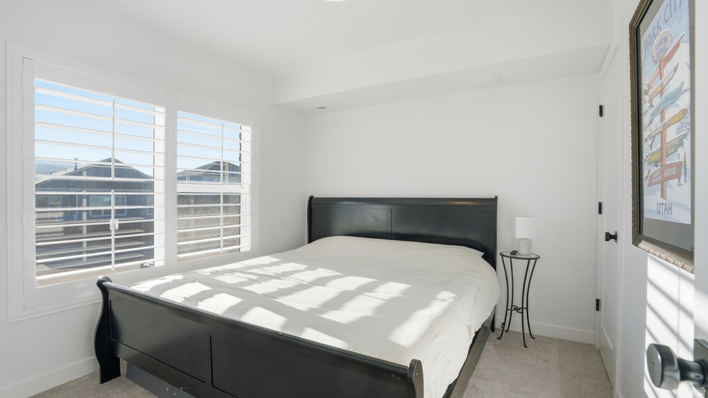 5959 N 5000 W Mountain Green, UT 84050