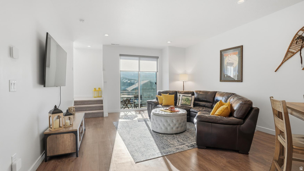 5959 N 5000 W Mountain Green, UT 84050