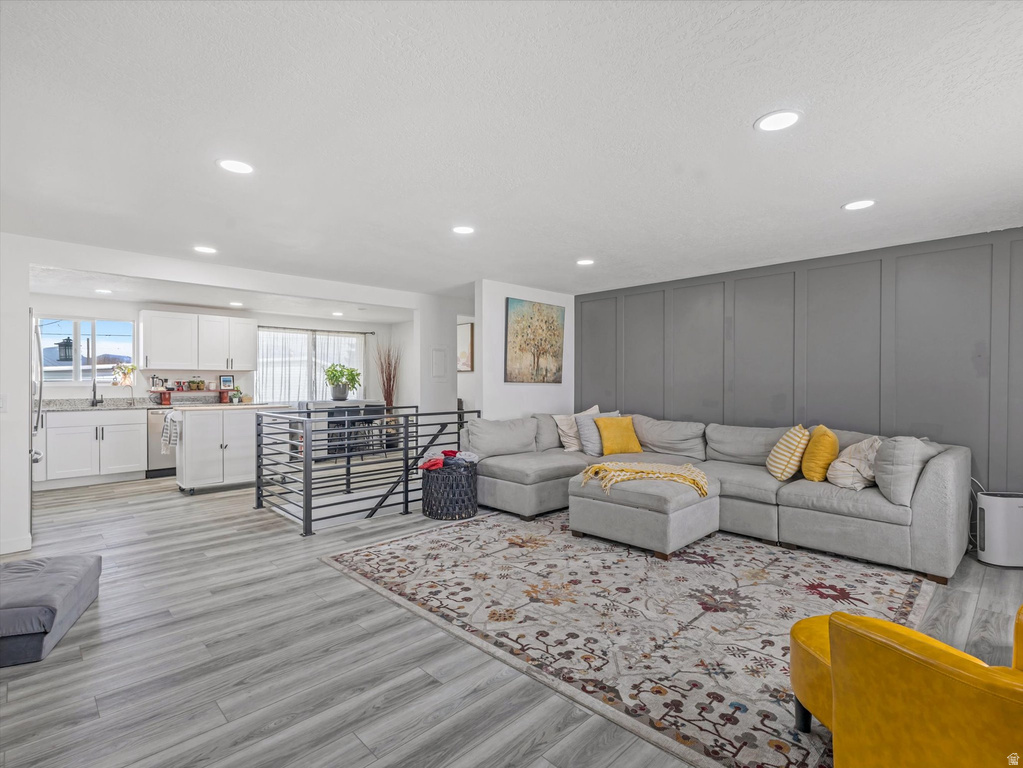 4181 S 4850 W West Valley City, UT 84120