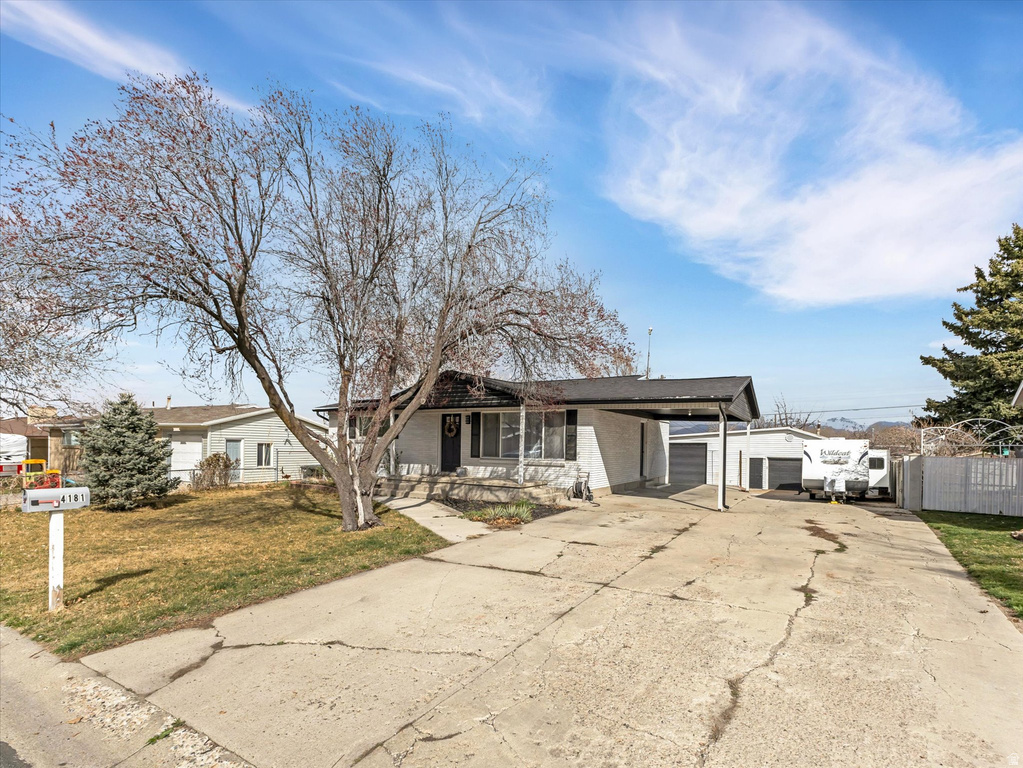 4181 S 4850 W West Valley City, UT 84120