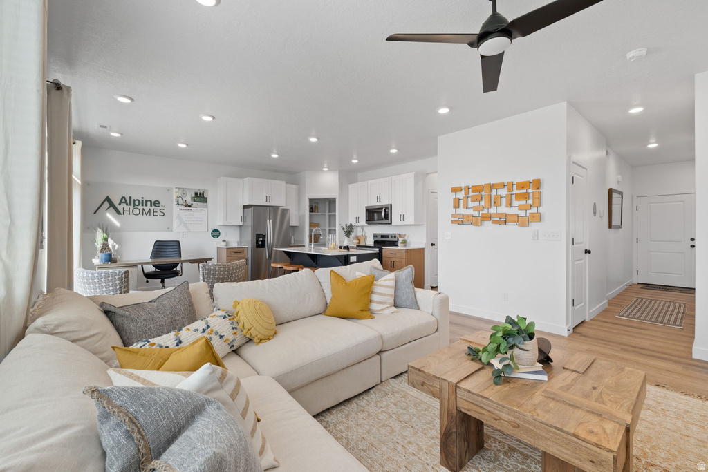 3618 W 4835 S #6 Roy, UT 84067