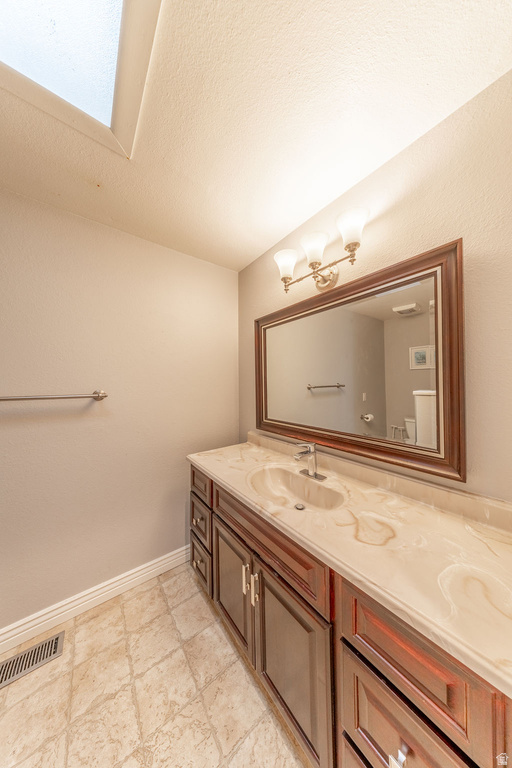 8360 S EL MANICERO WAY Sandy, UT 84093