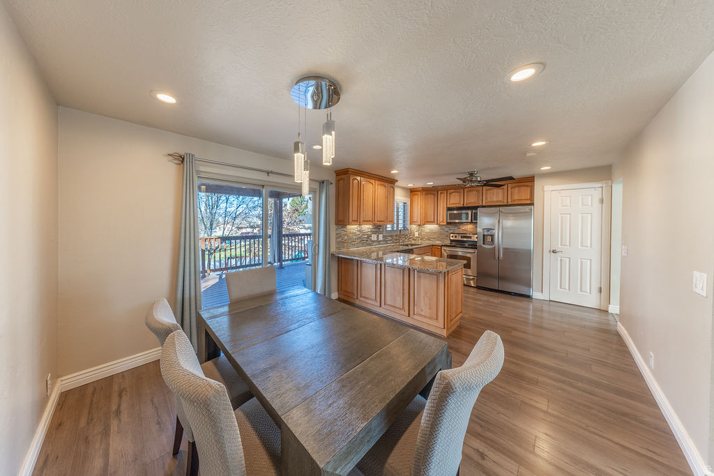 8360 S EL MANICERO WAY Sandy, UT 84093