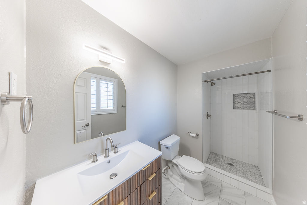 8360 S EL MANICERO WAY Sandy, UT 84093