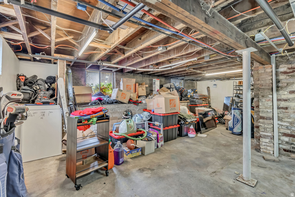 1322 E 1700 S Salt Lake City, UT 84106