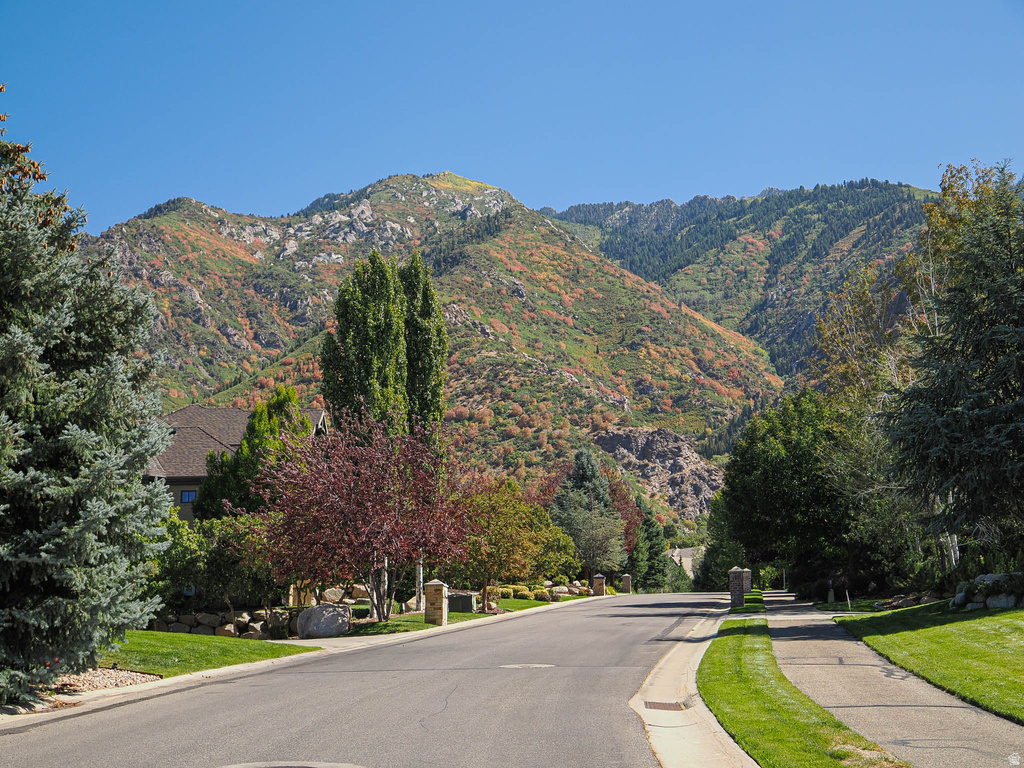 89 LONE HOLLOW DR #1026 Sandy, UT 84092