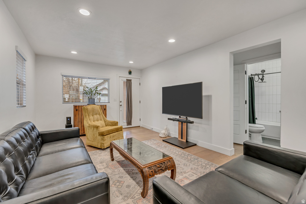 425 E VAN NESS PL Salt Lake City, UT 84106