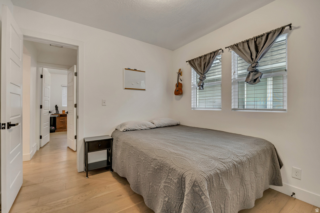 425 E VAN NESS PL Salt Lake City, UT 84106