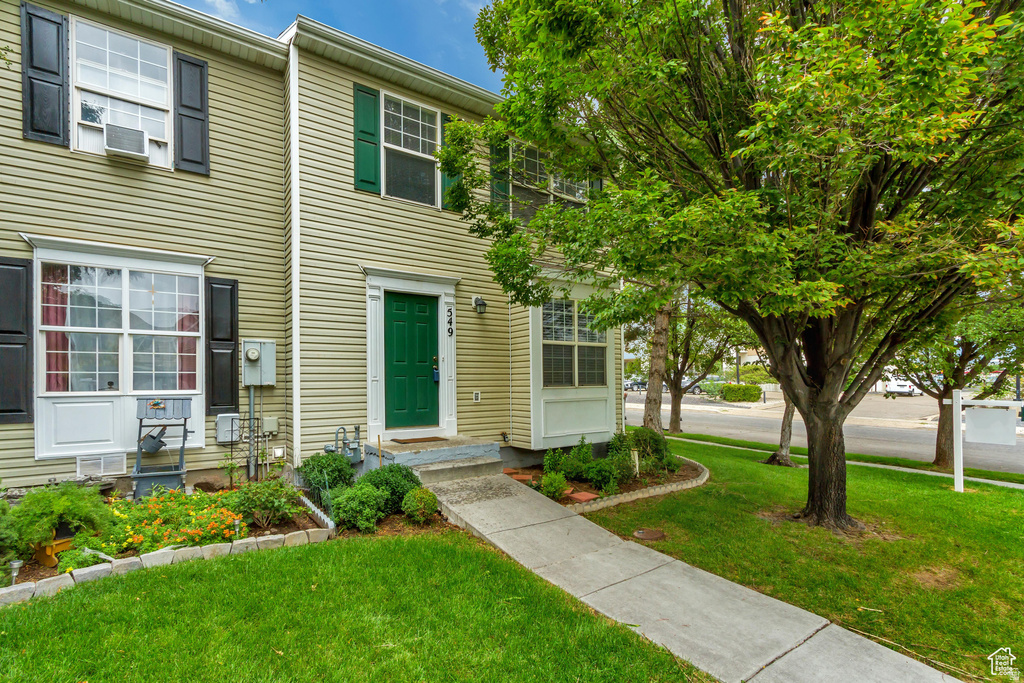 549 S 450 E Clearfield, UT 84015