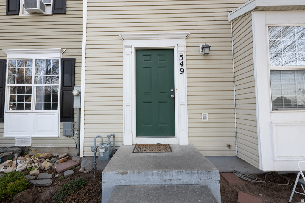 549 S 450 E Clearfield, UT 84015