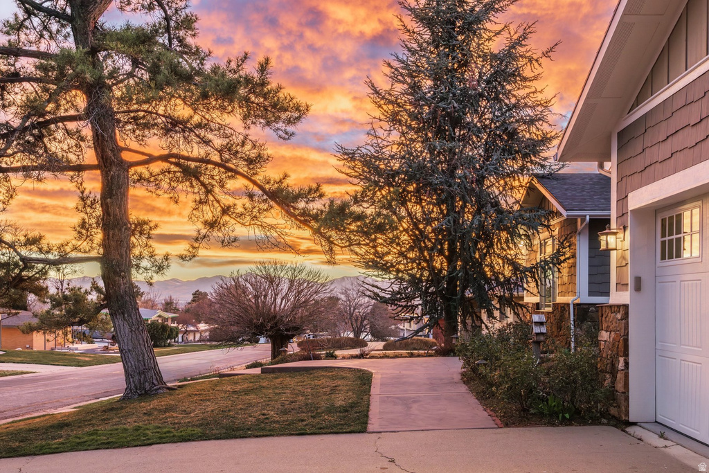 2865 E MELONY DR Salt Lake City, UT 84124