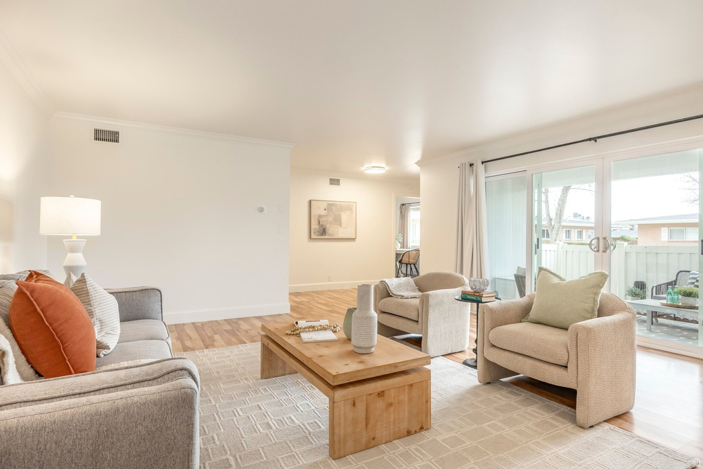 2286 E CARRIAGE LN #86 Holladay, UT 84117