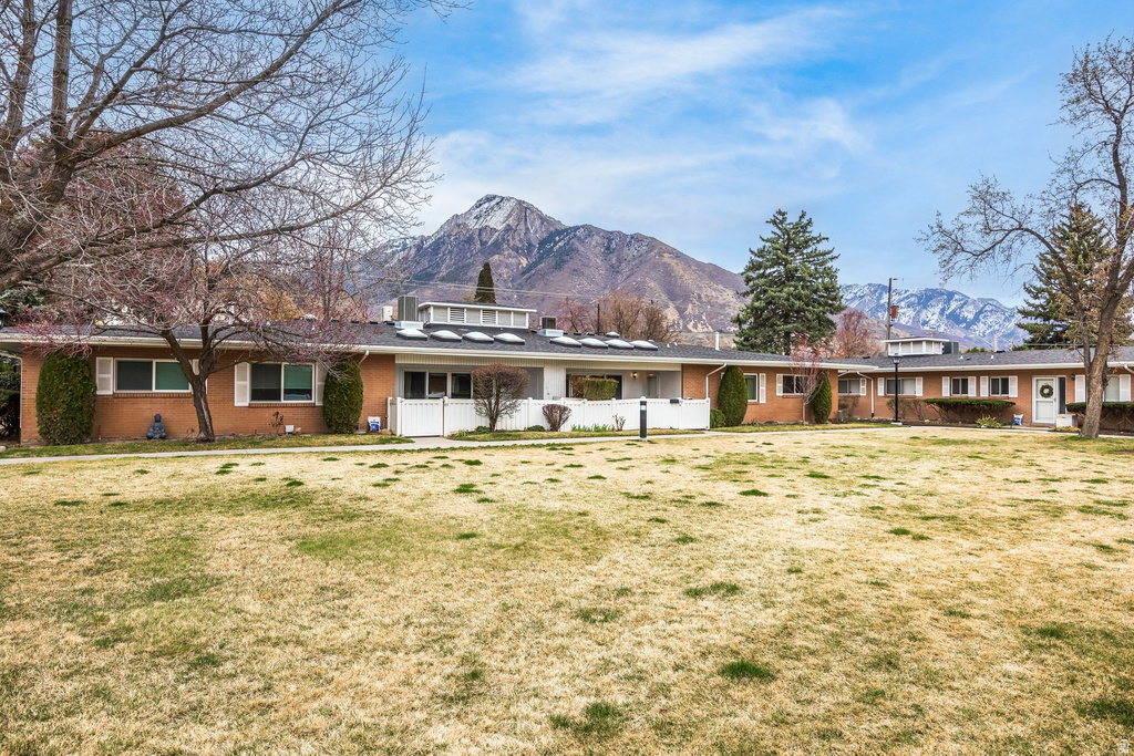 2286 E CARRIAGE LN #86 Holladay, UT 84117