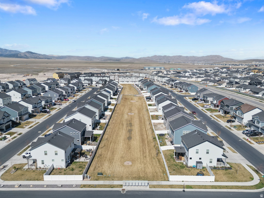 518 E STONEBRIAR DR Eagle Mountain, UT 84005