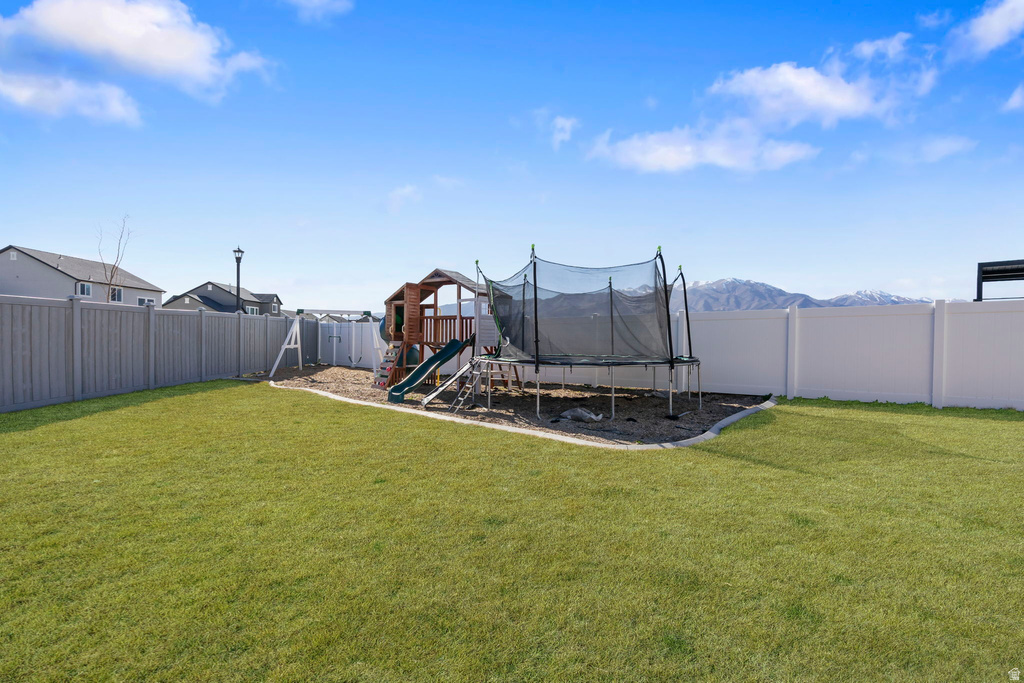 518 E STONEBRIAR DR Eagle Mountain, UT 84005