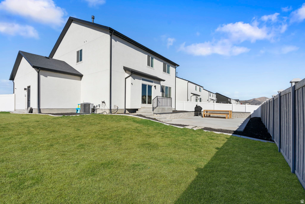 518 E STONEBRIAR DR Eagle Mountain, UT 84005