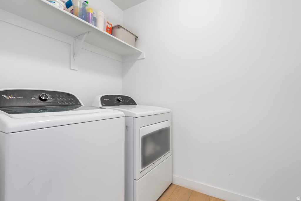 518 E STONEBRIAR DR Eagle Mountain, UT 84005