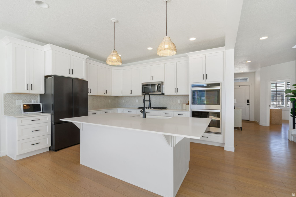 518 E STONEBRIAR DR Eagle Mountain, UT 84005