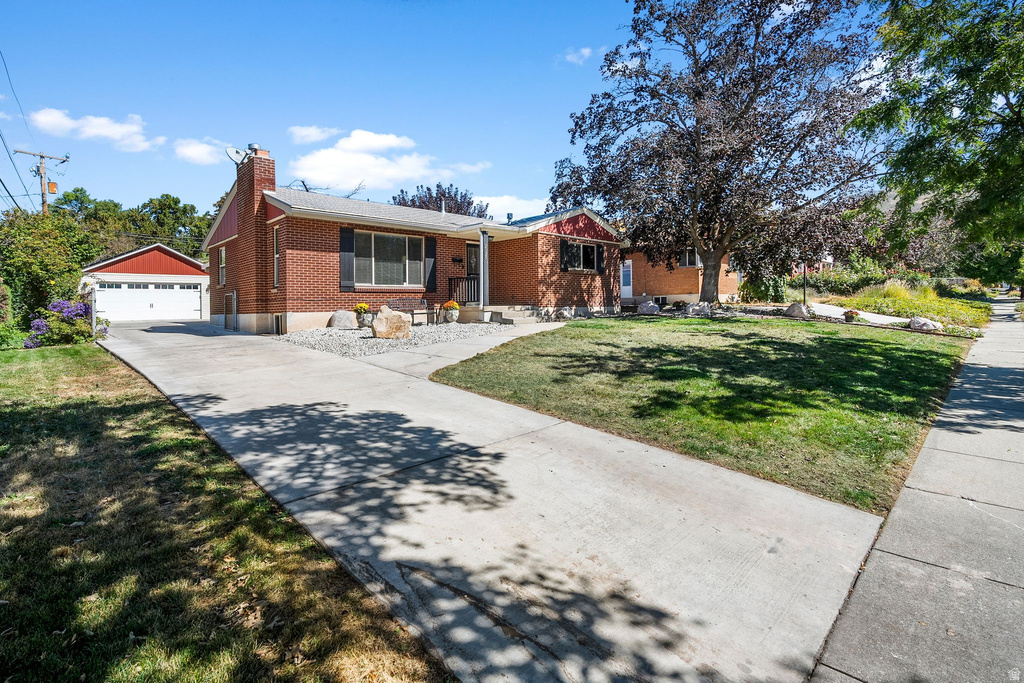 2125 E LOGAN AVE Salt Lake City, UT 84108