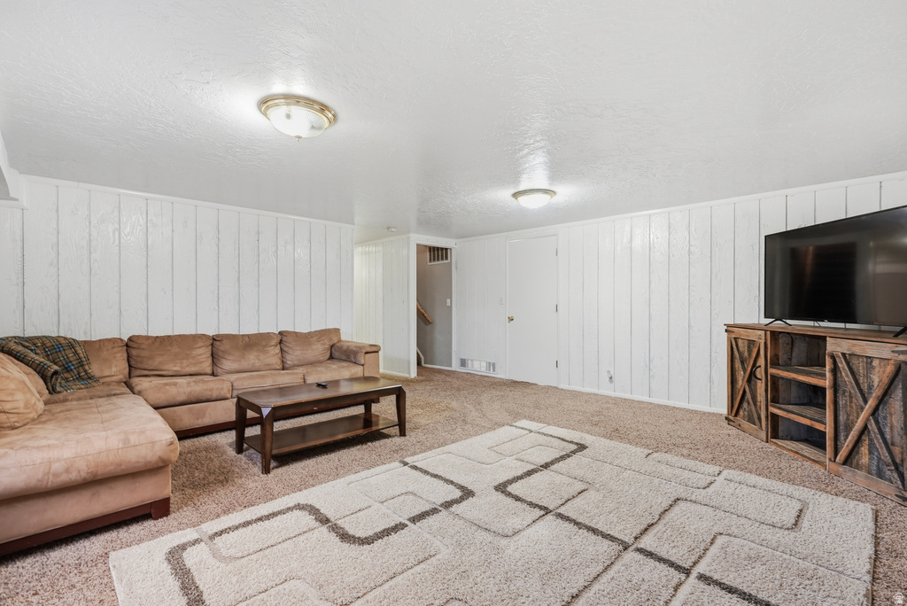 390 N 300 W Beaver, UT 84713