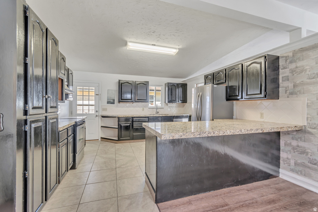 2024 E RIBBON LANE Holladay, UT 84117