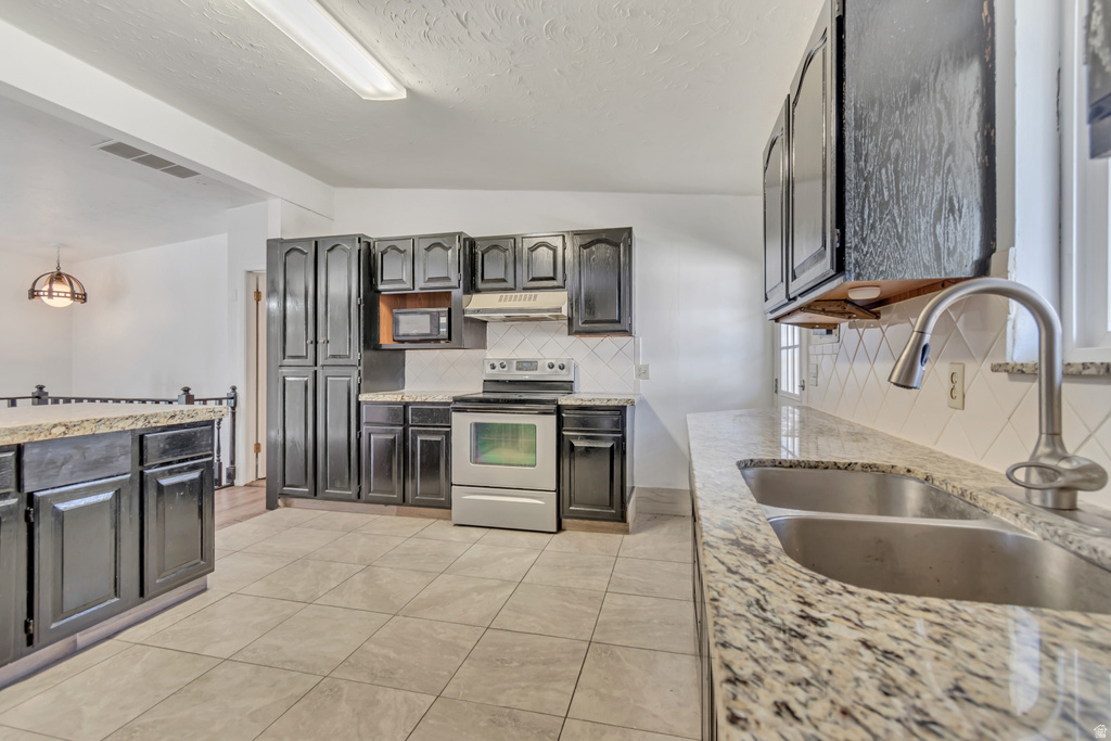 2024 E RIBBON LANE Holladay, UT 84117