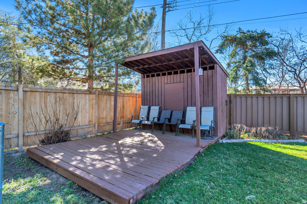 2024 E RIBBON LANE Holladay, UT 84117