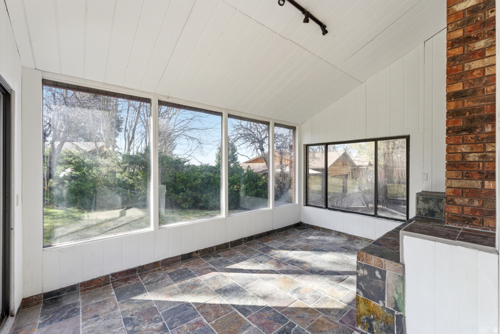 488 E 250 S Hyde Park, UT 84318