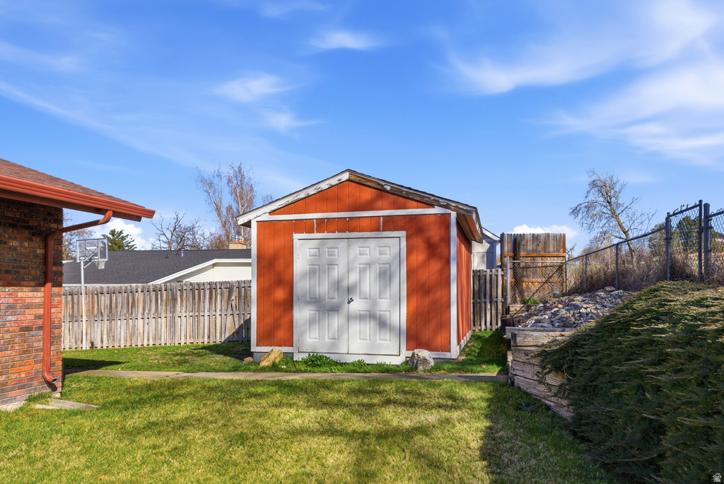 488 E 250 S Hyde Park, UT 84318