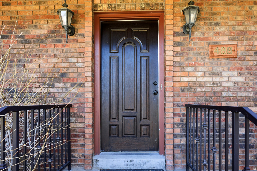 488 E 250 S Hyde Park, UT 84318