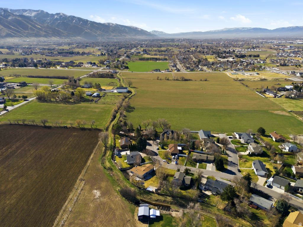 488 E 250 S Hyde Park, UT 84318